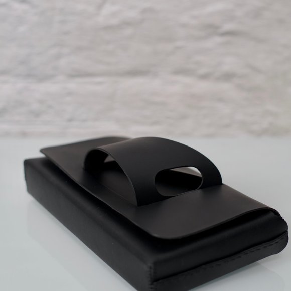 The Clutch in Satin Black Leather - glove clutch, handcrafted, stunning! - Picture 10 of 16